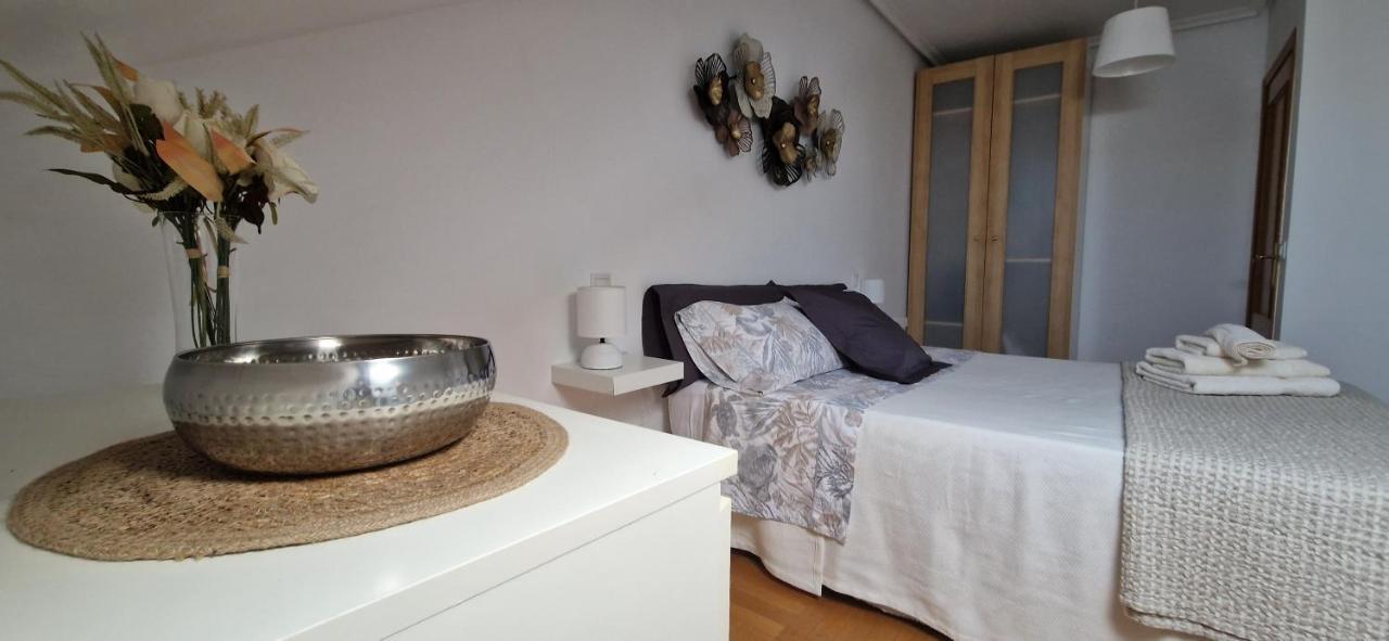 Junto A La Catedral Apartment บูร์โกส ภายนอก รูปภาพ