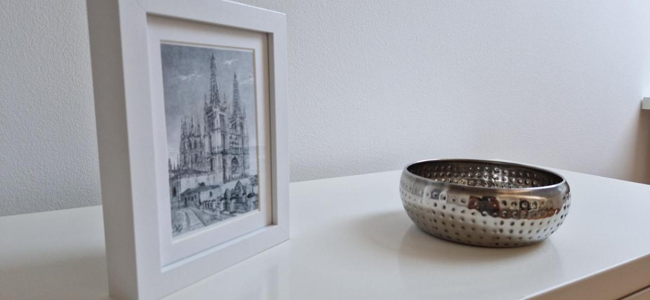 Junto A La Catedral Apartment บูร์โกส ภายนอก รูปภาพ